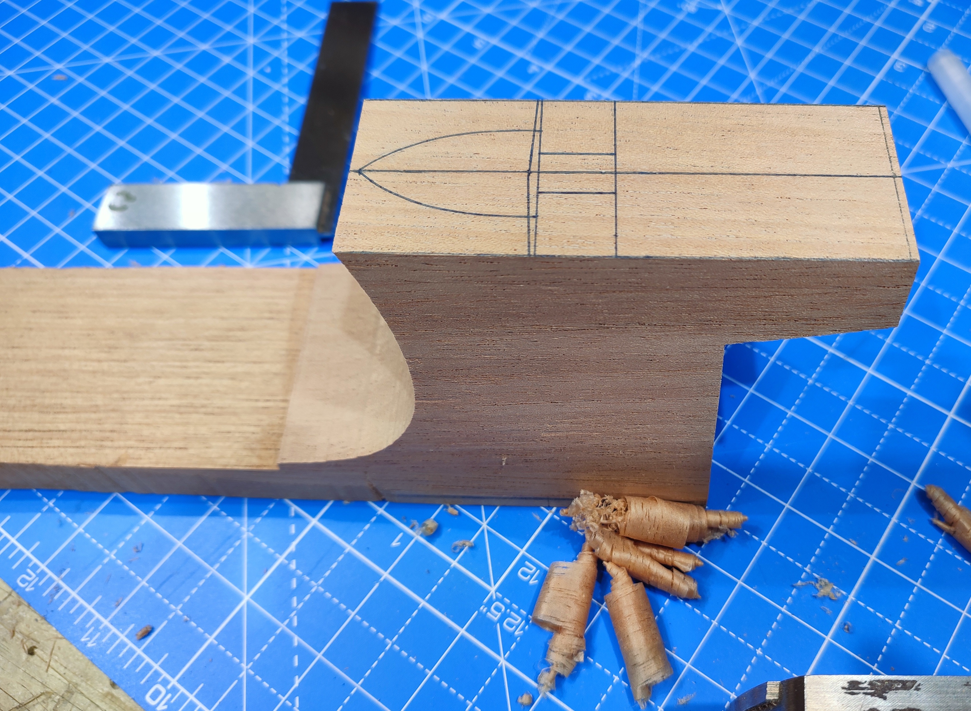The Spanish heel joint